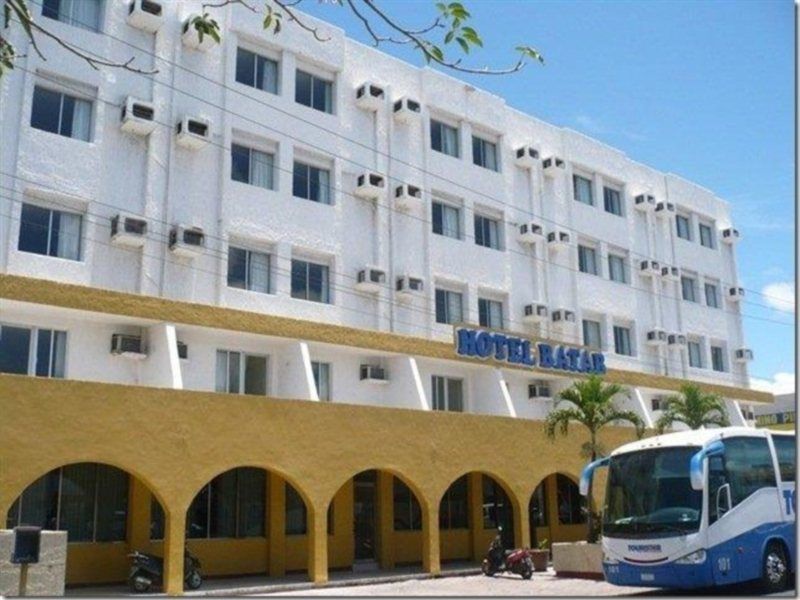 Hotel Batab Cancun Exterior photo