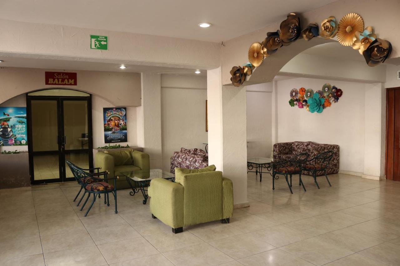 Hotel Batab Cancun Exterior photo